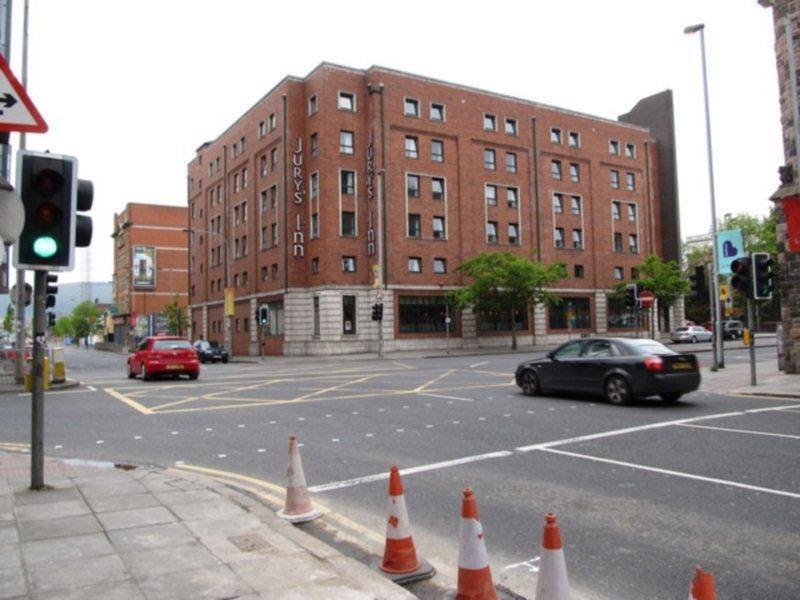 Leonardo Hotel Belfast - Formerly Jurys Inn Экстерьер фото